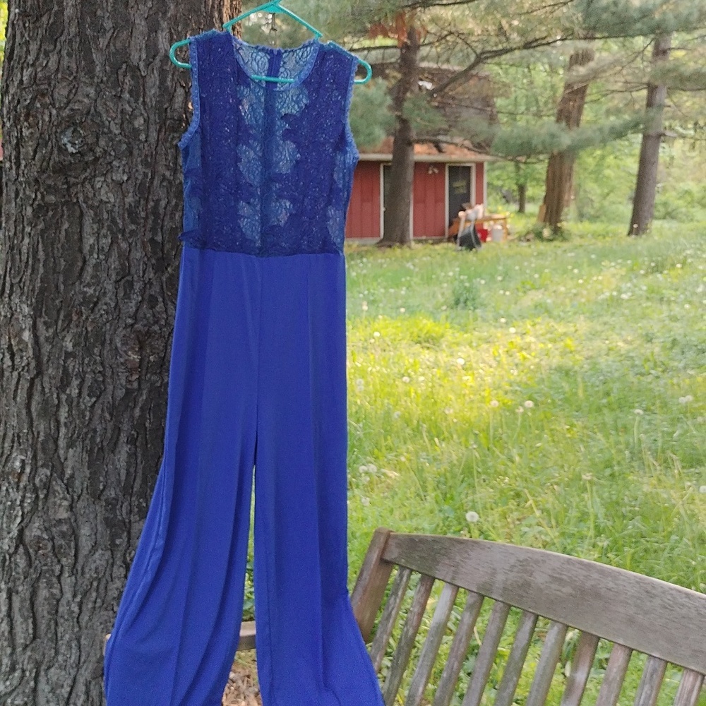 Lacey smooth pant outfit